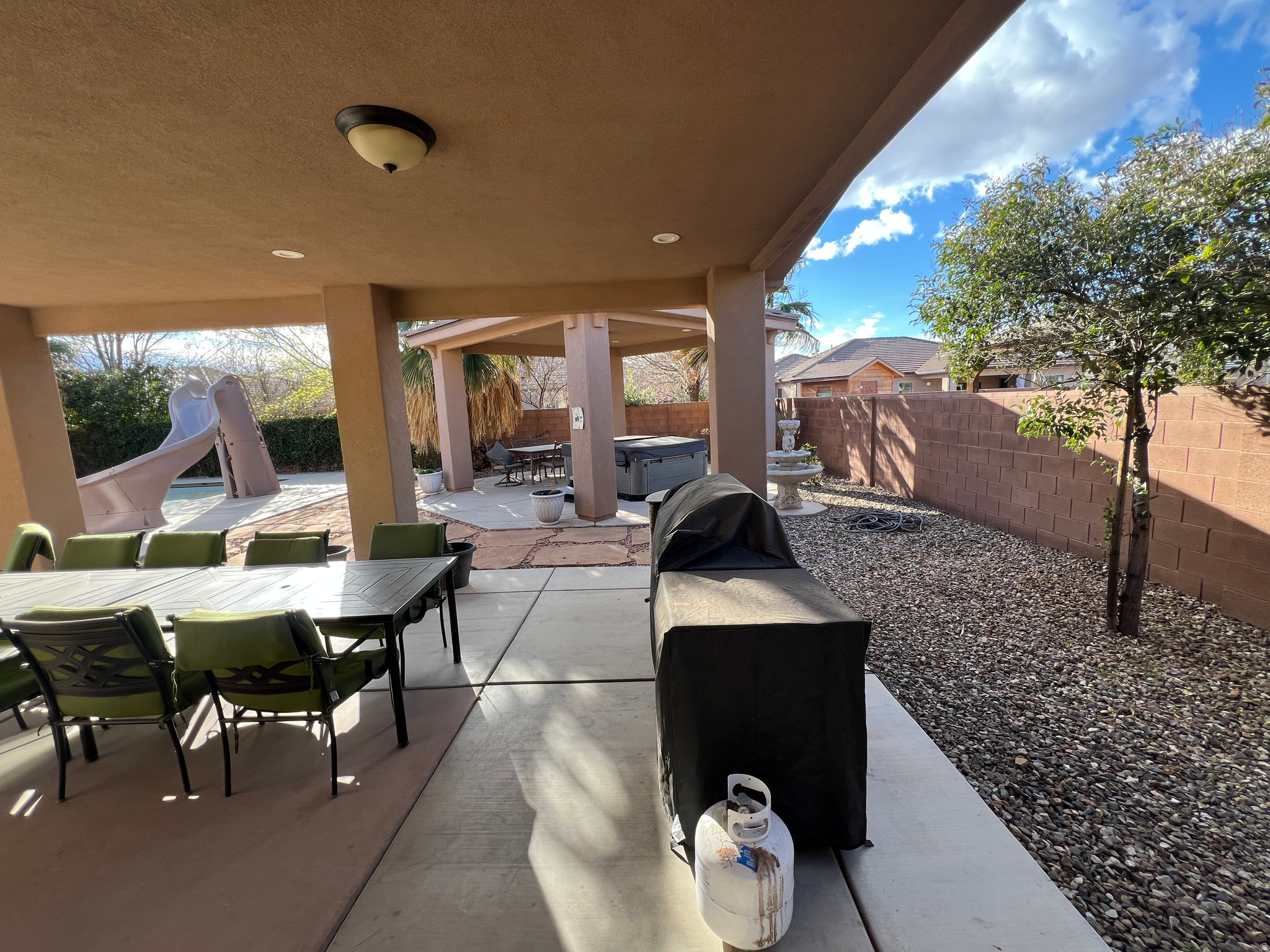 DIXIE SPRINGS - Residential