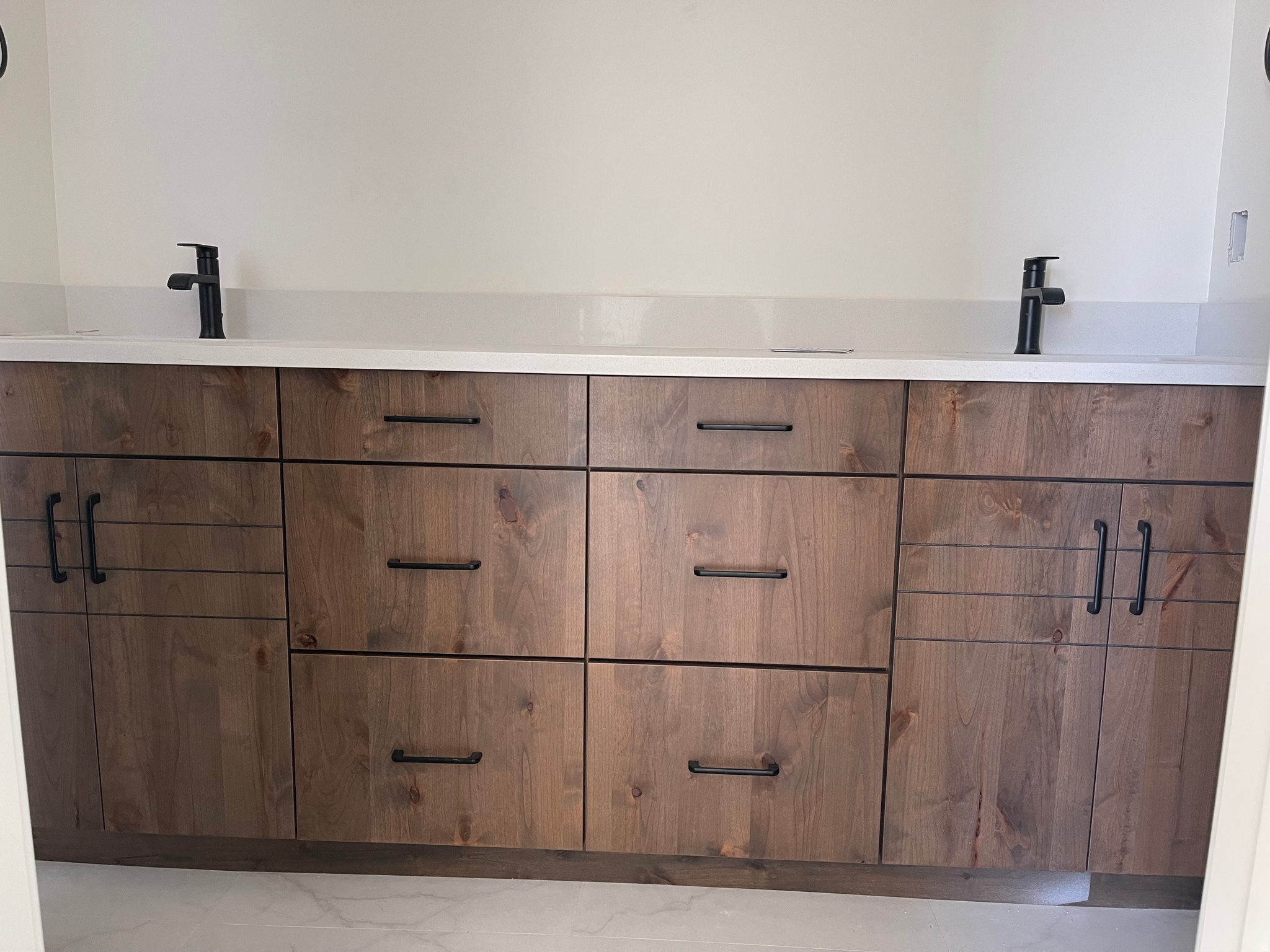 PAINTED SANDS - Residential