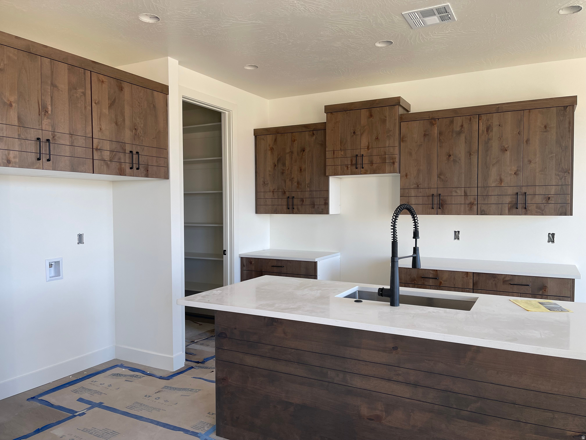 PAINTED SANDS - Residential