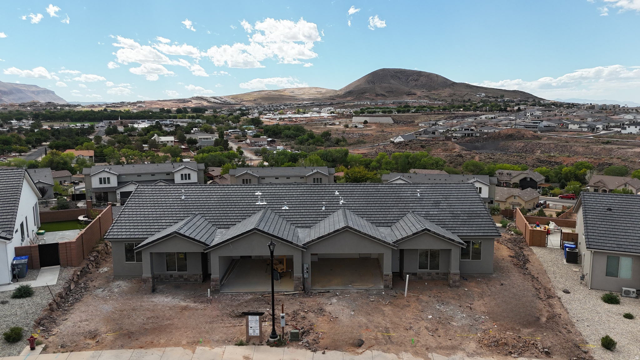 PAINTED SANDS - Residential