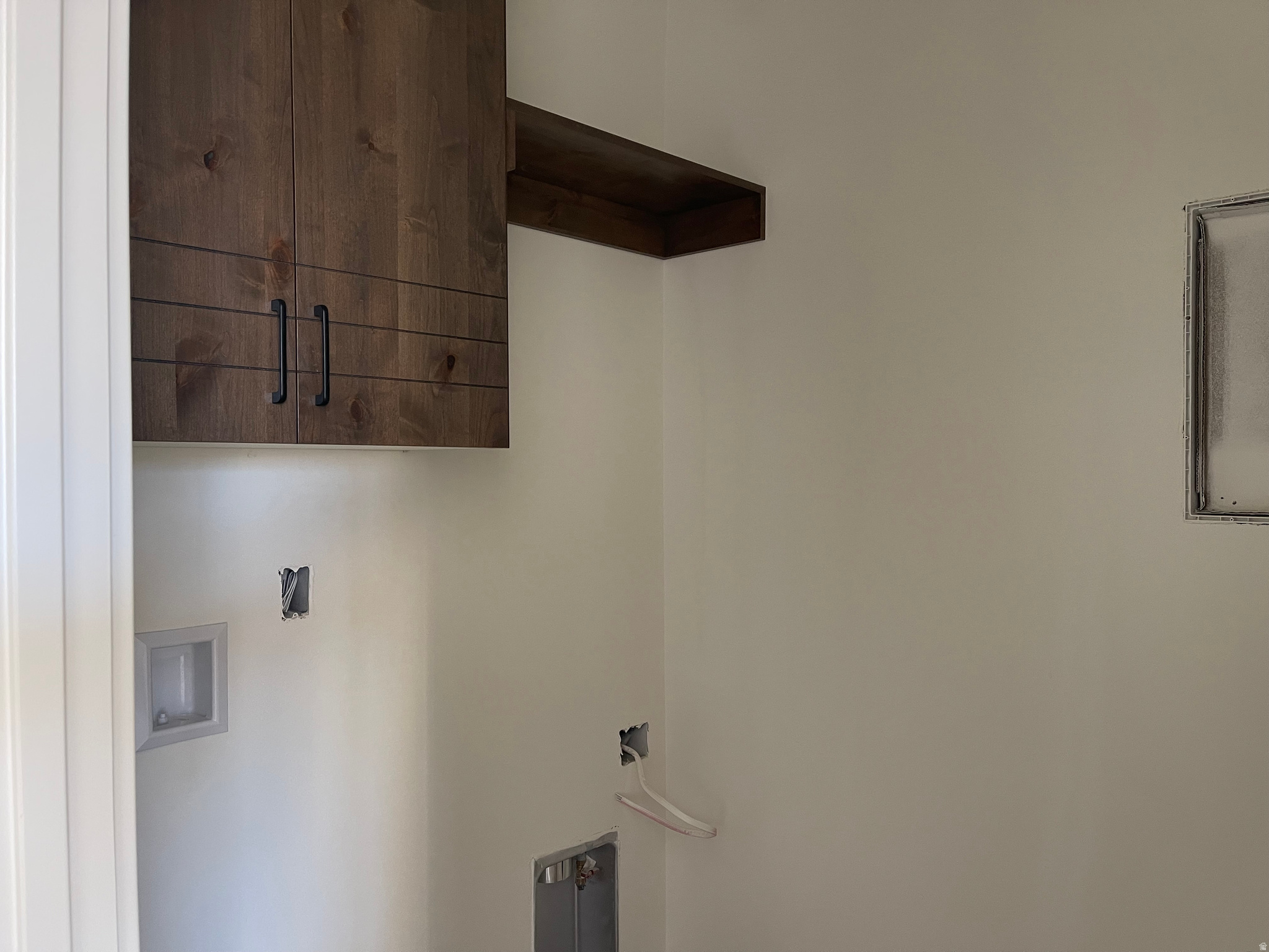 PAINTED SANDS - Residential