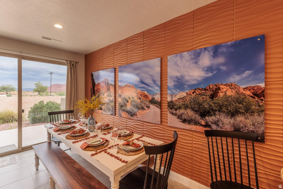 ESCAPES AT THE LEDGES PH 3 - Residential