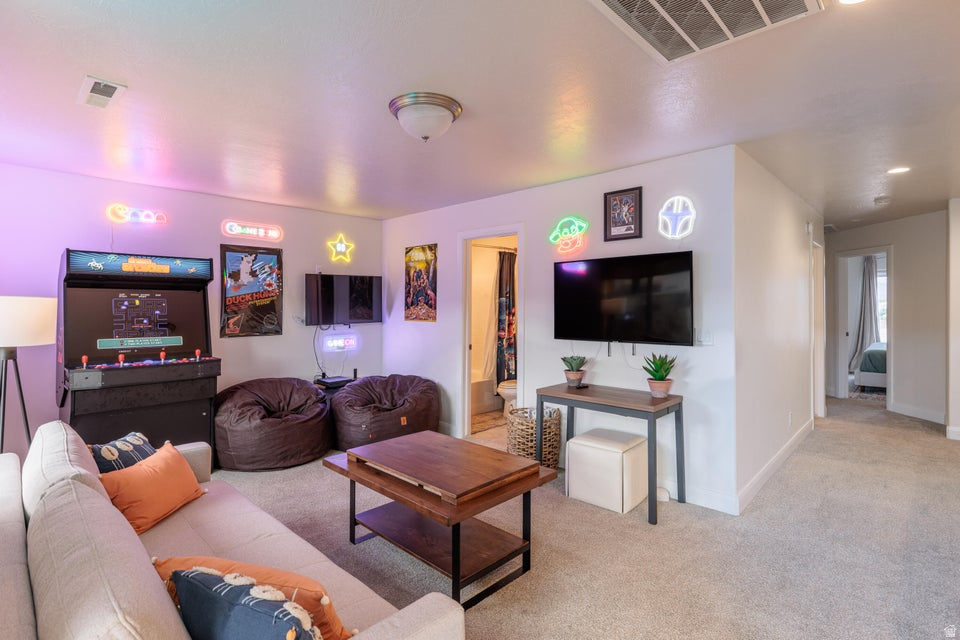 ESCAPES AT THE LEDGES PH 3 - Residential