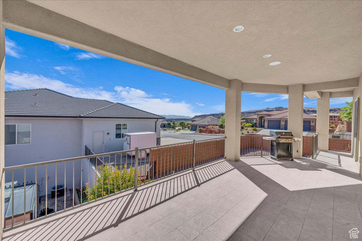 ESCALERA - Residential