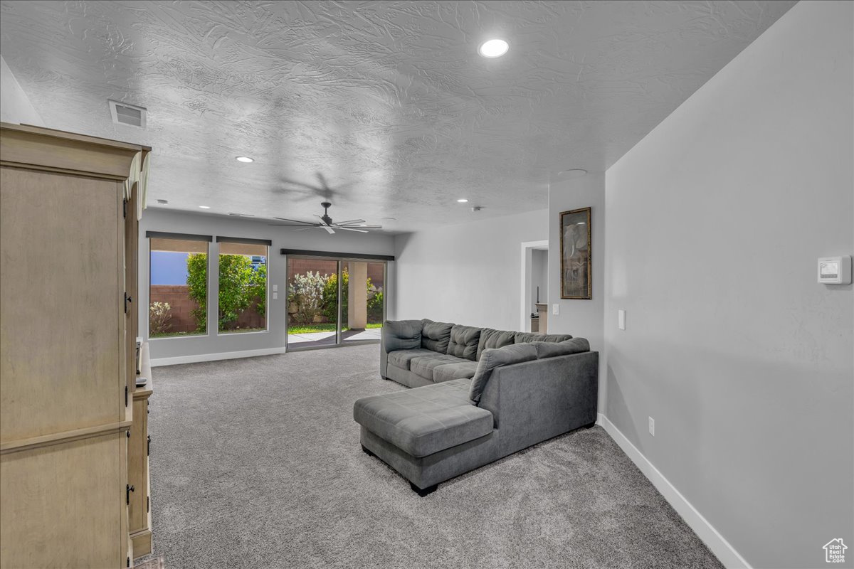 ESCALERA - Residential