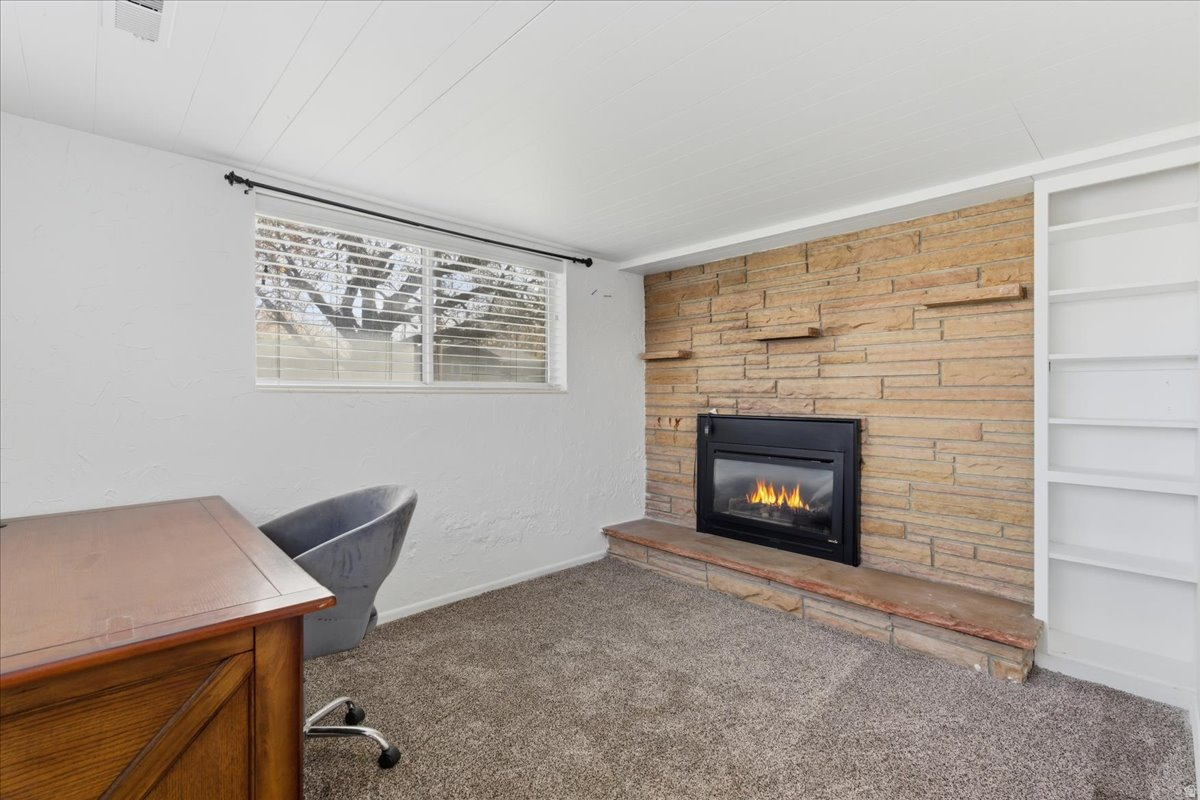 OQUIRRH HILLS - Residential