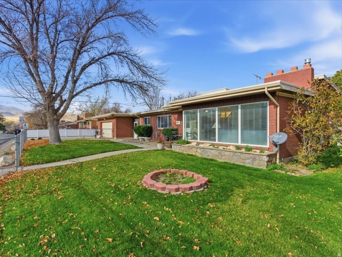 OQUIRRH HILLS - Residential