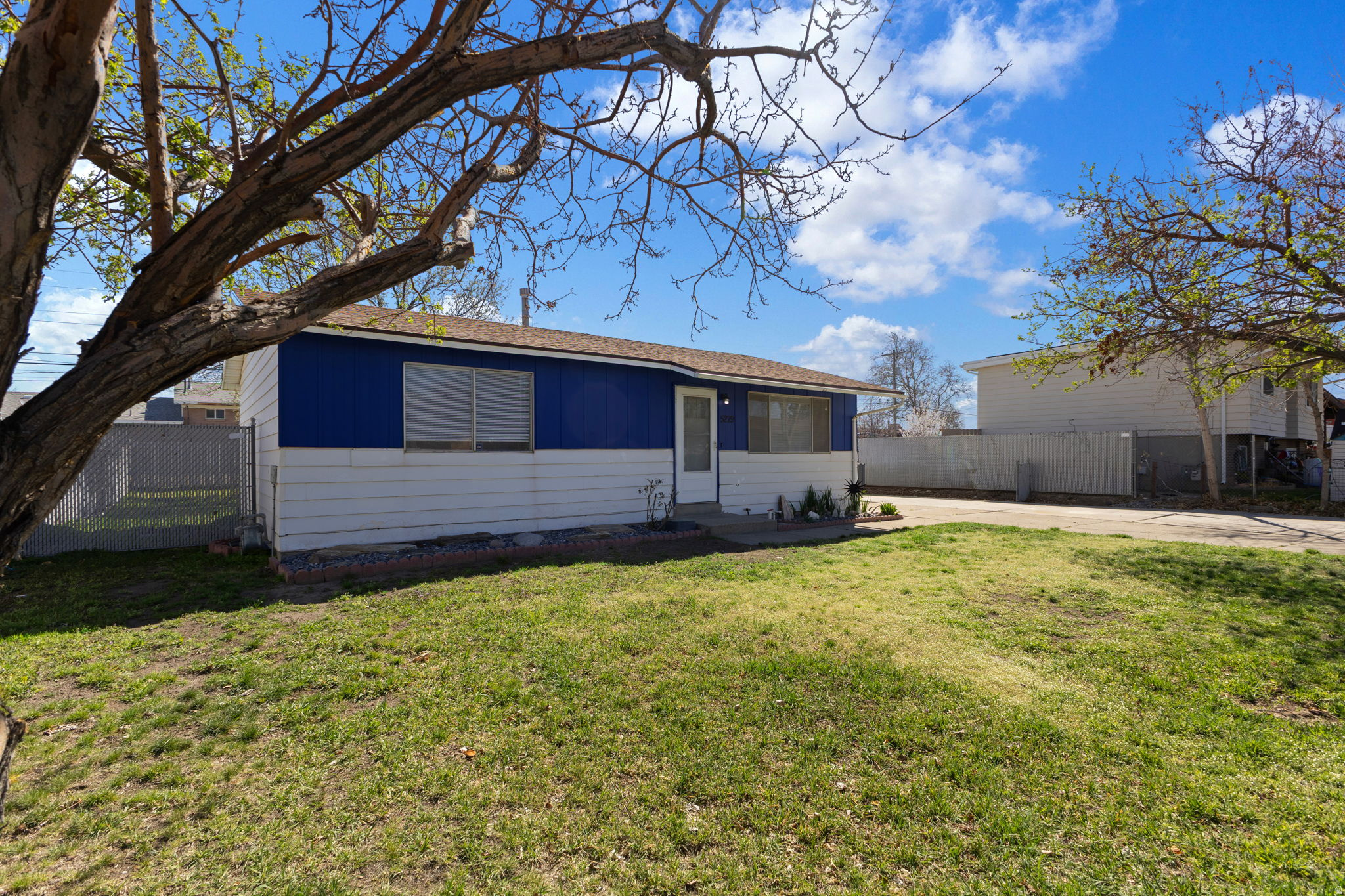 DUBLIN TOWN #1 - Residential