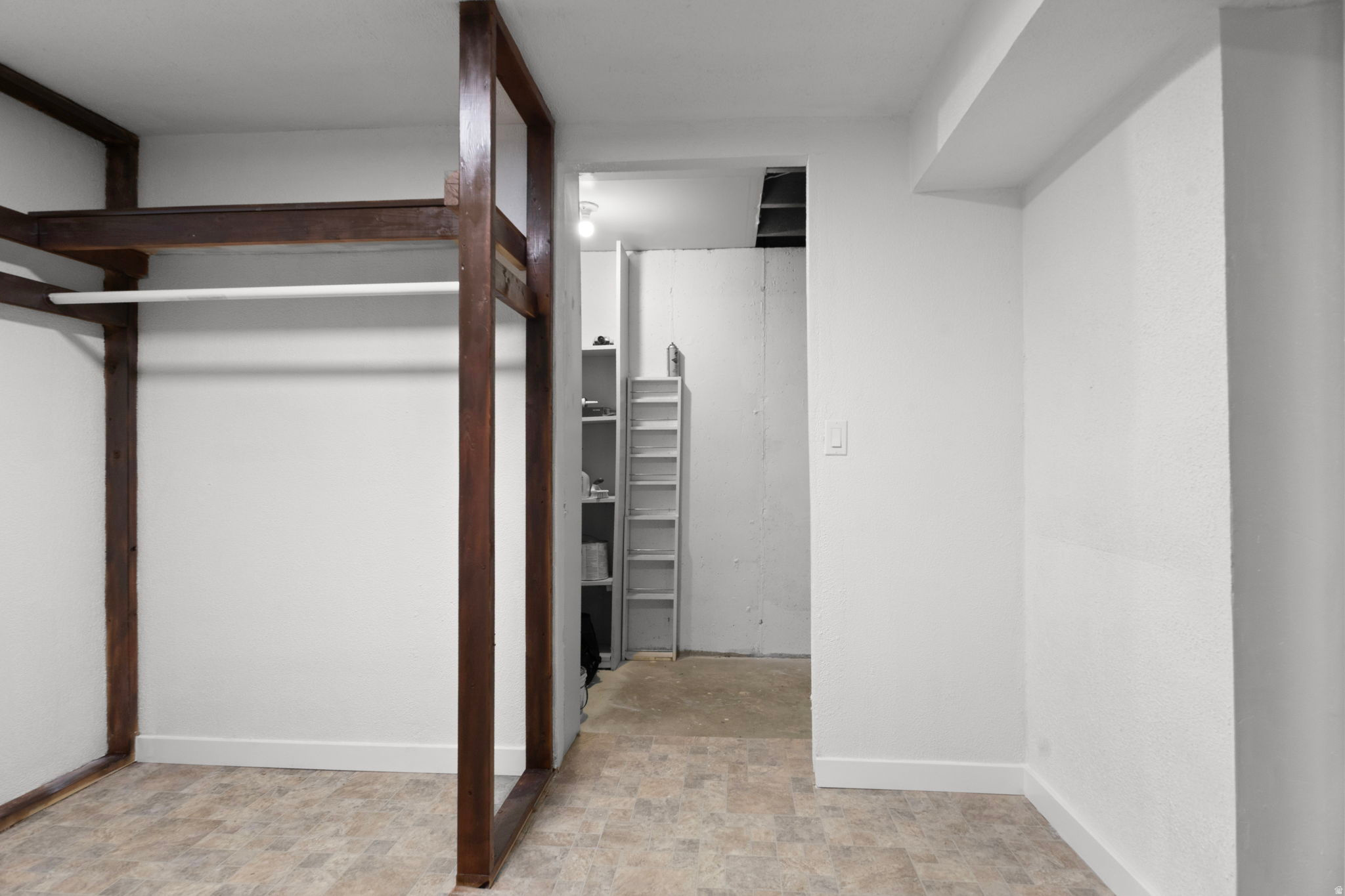 DUBLIN TOWN #1 - Residential