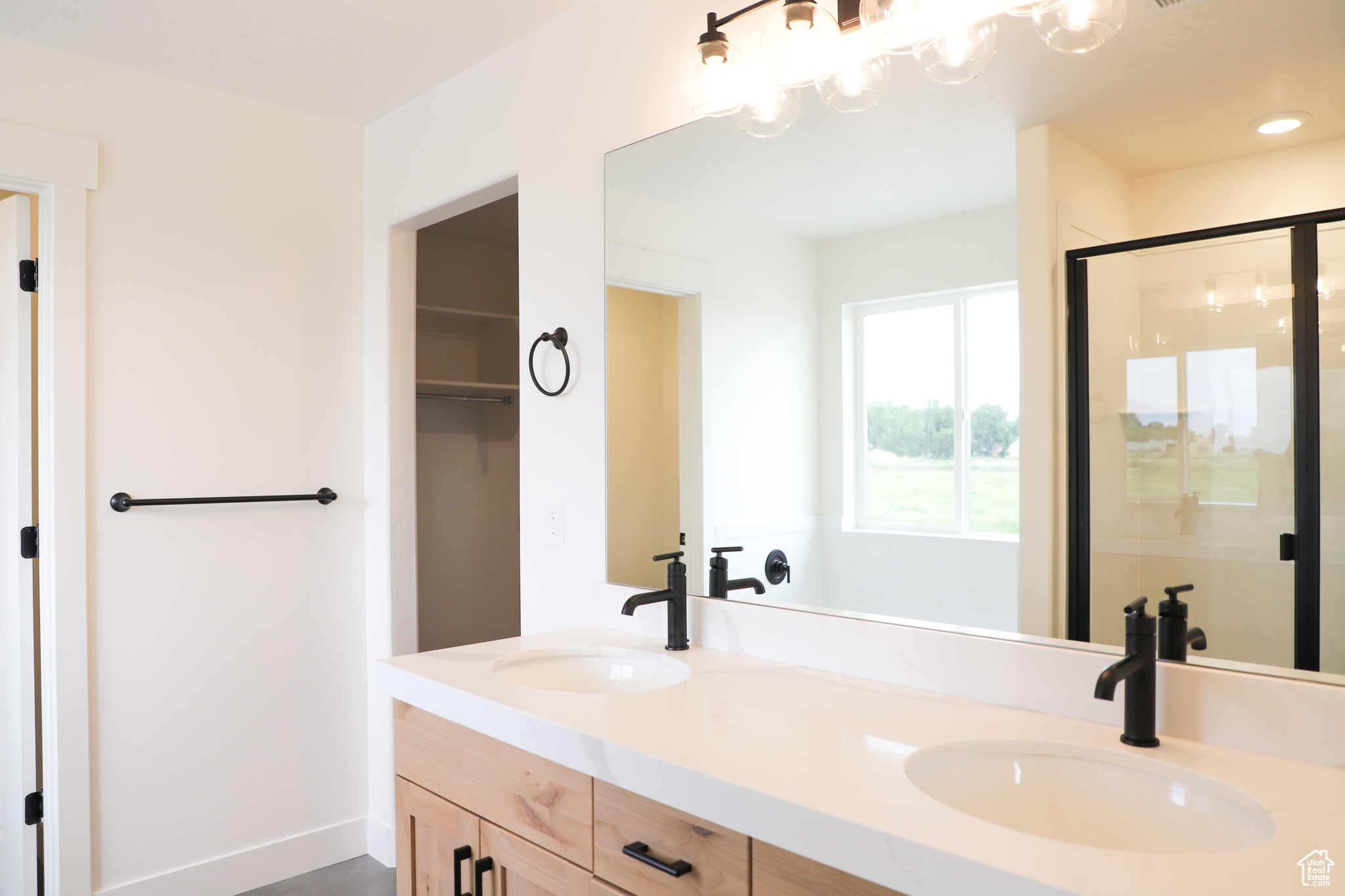 SALEM FIELDS - Residential