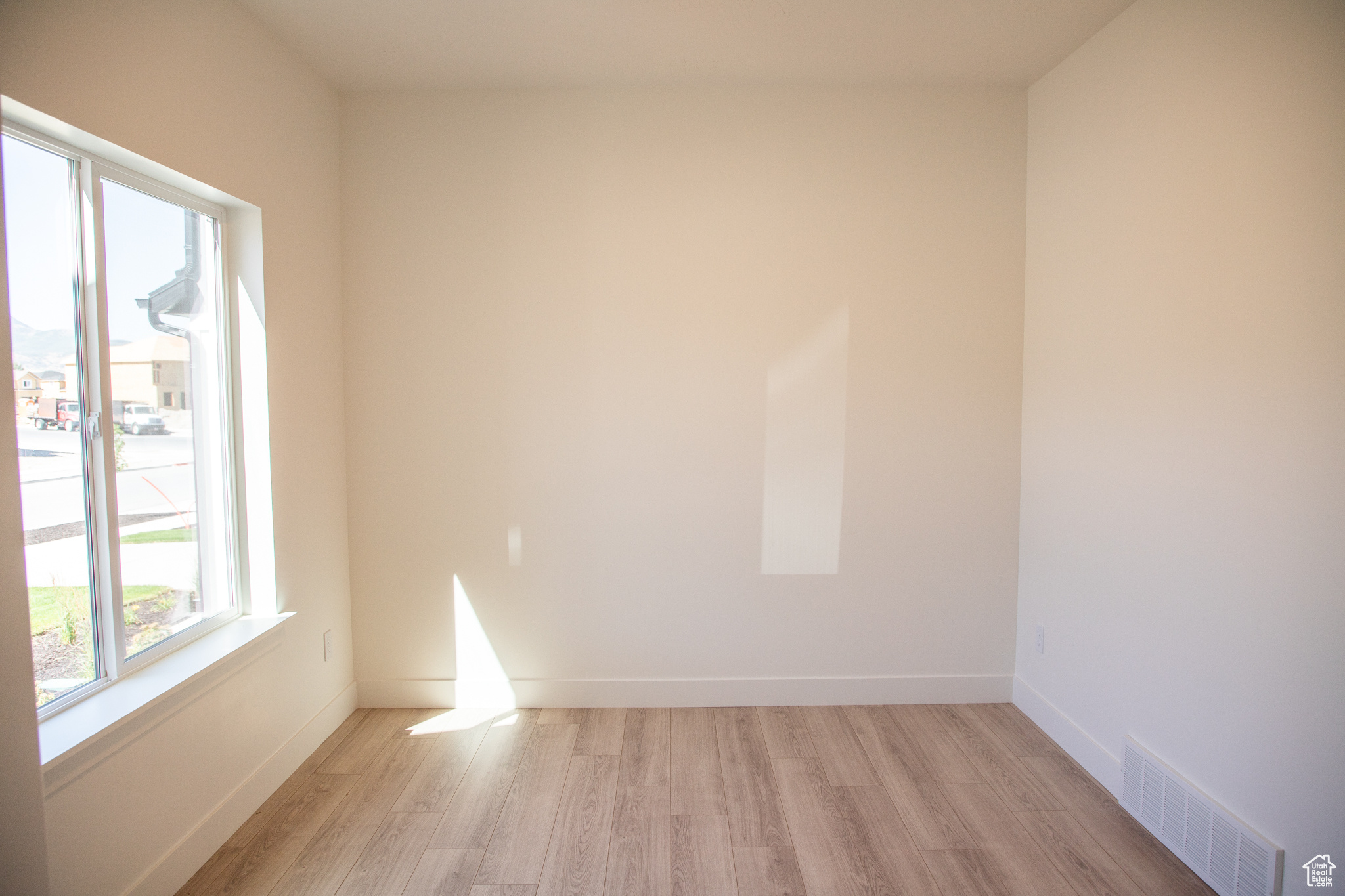 SALEM FIELDS - Residential