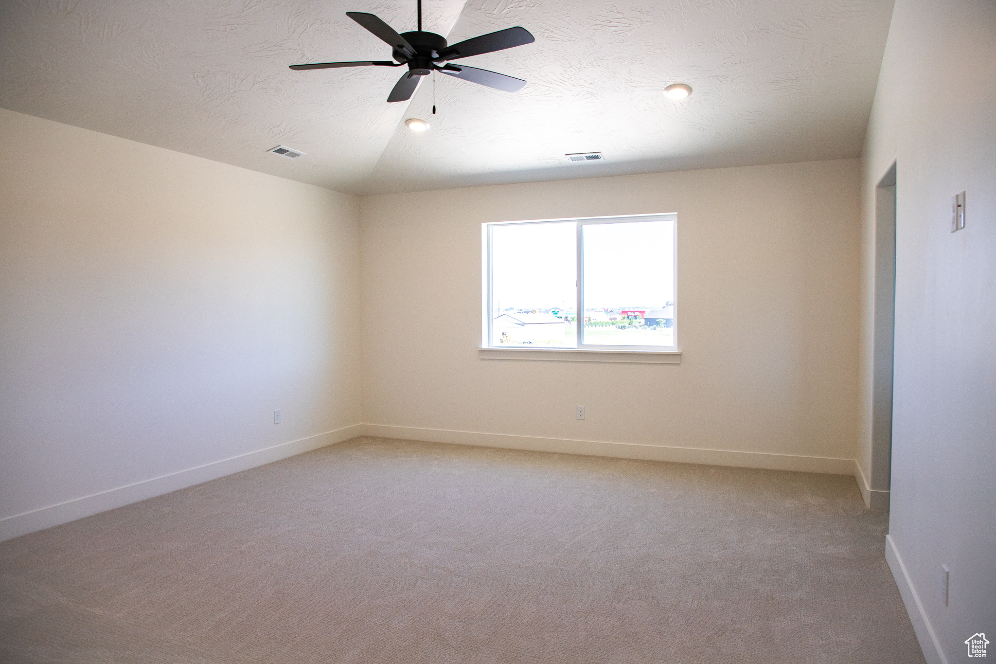 SALEM FIELDS - Residential