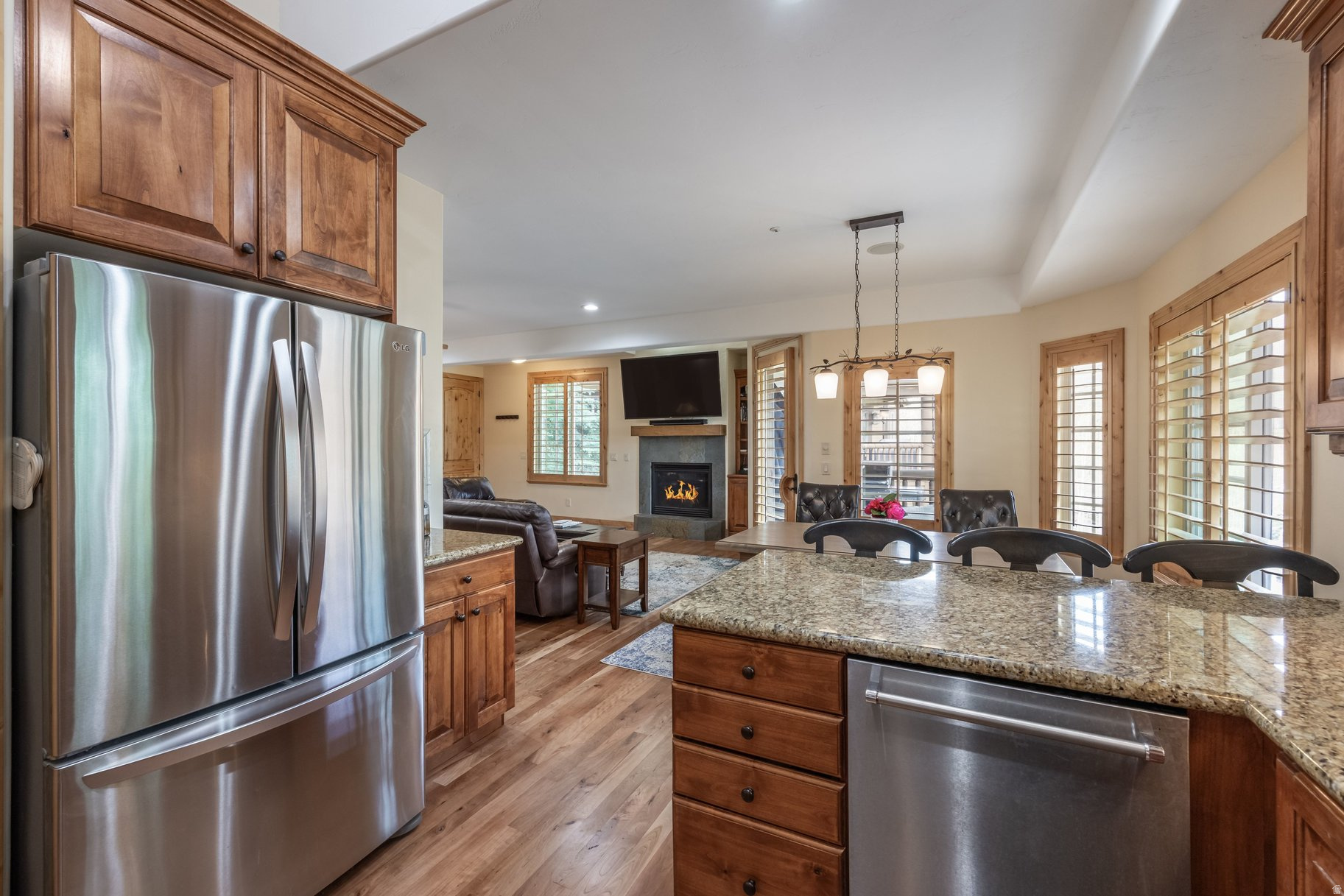 CANYON LINKS - Residential