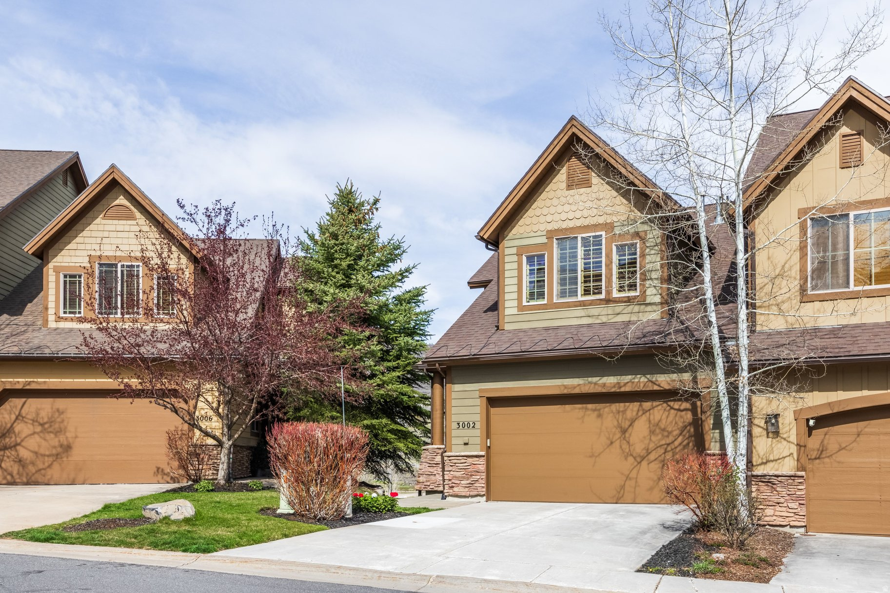 CANYON LINKS - Residential