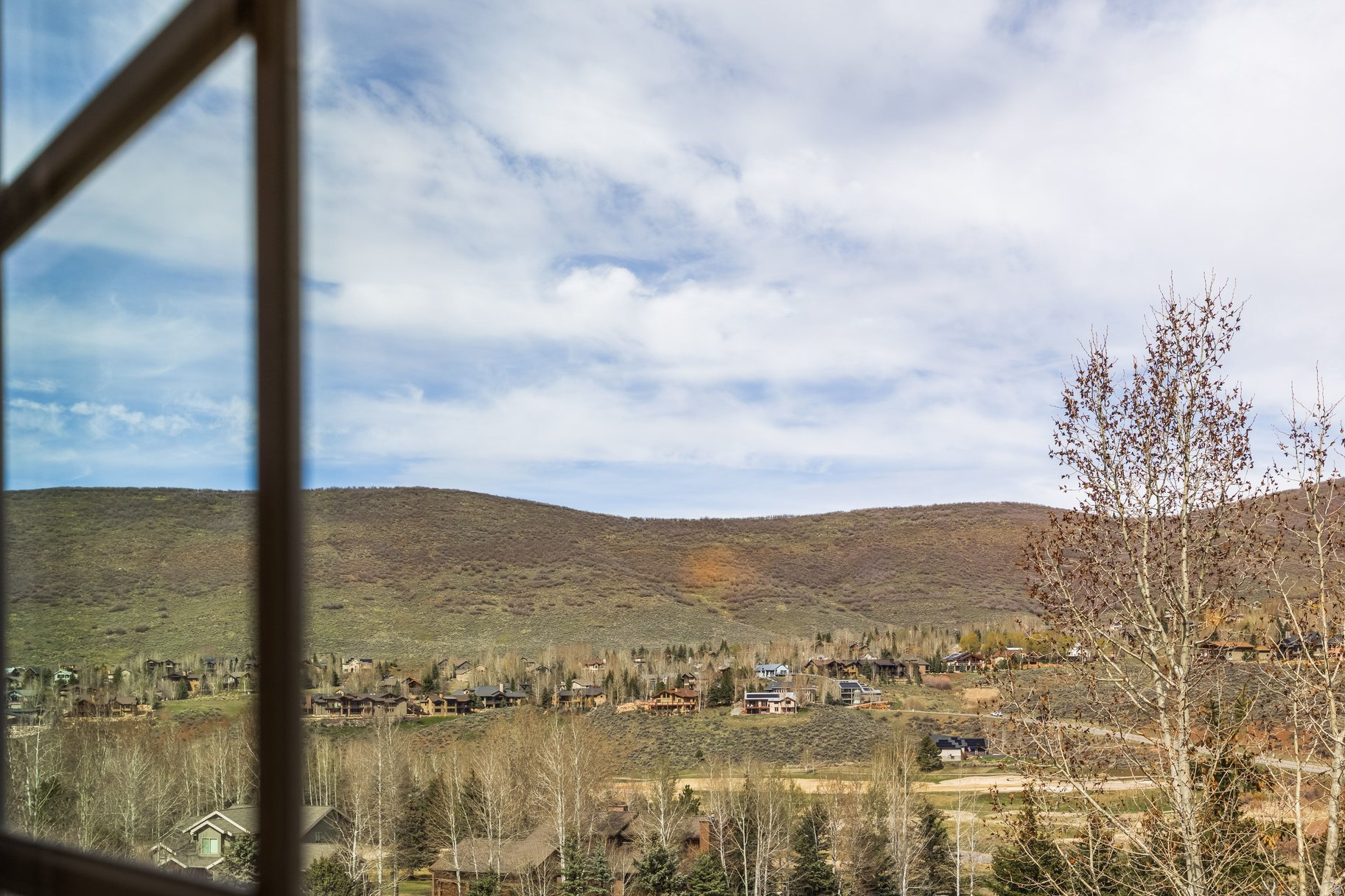 CANYON LINKS - Residential