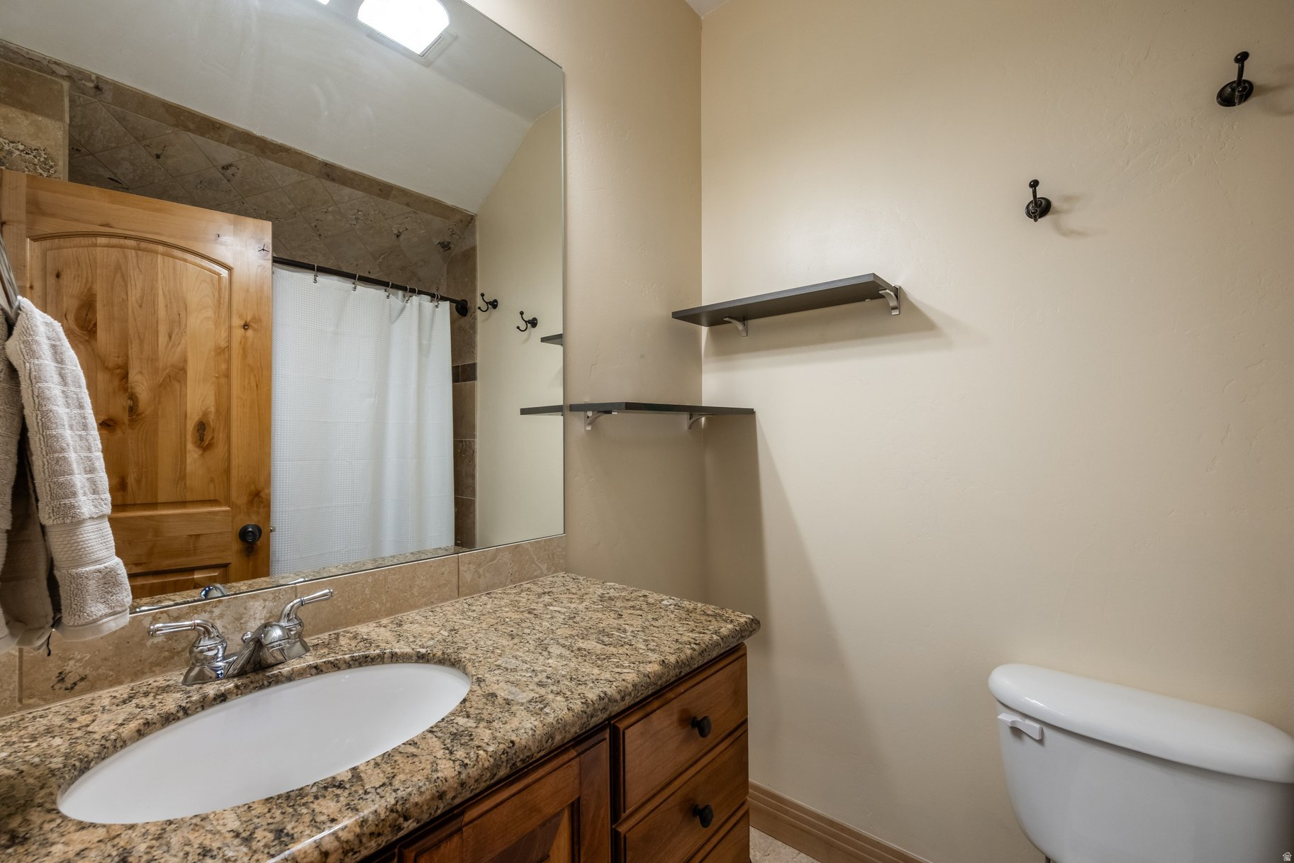 CANYON LINKS - Residential