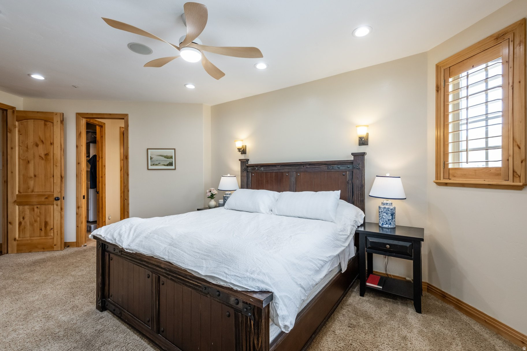 CANYON LINKS - Residential