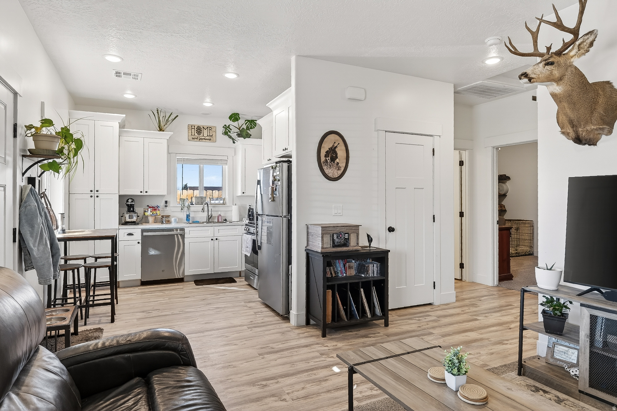 GARDEN PARK ESTATES - Residential