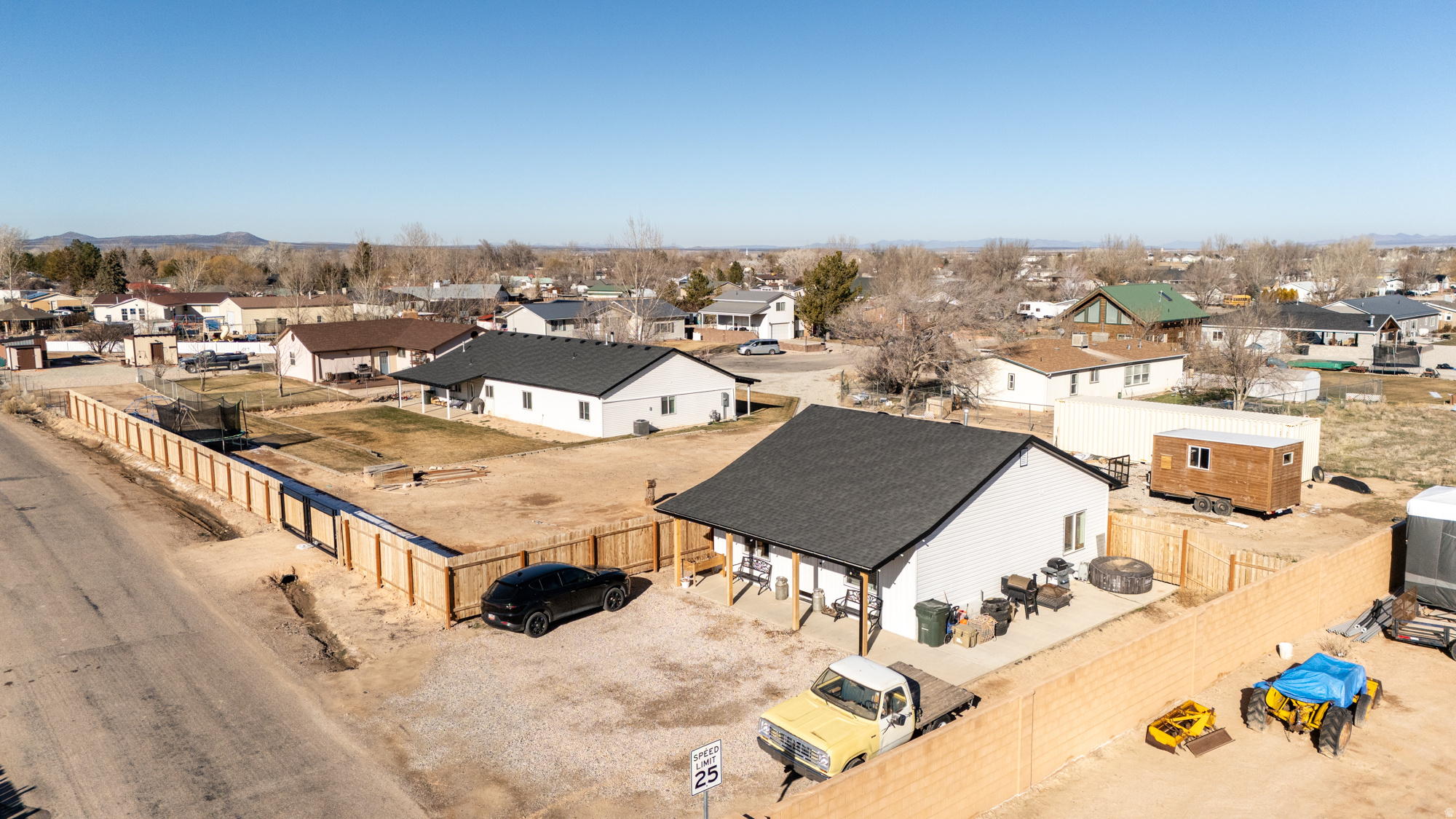 GARDEN PARK ESTATES - Residential