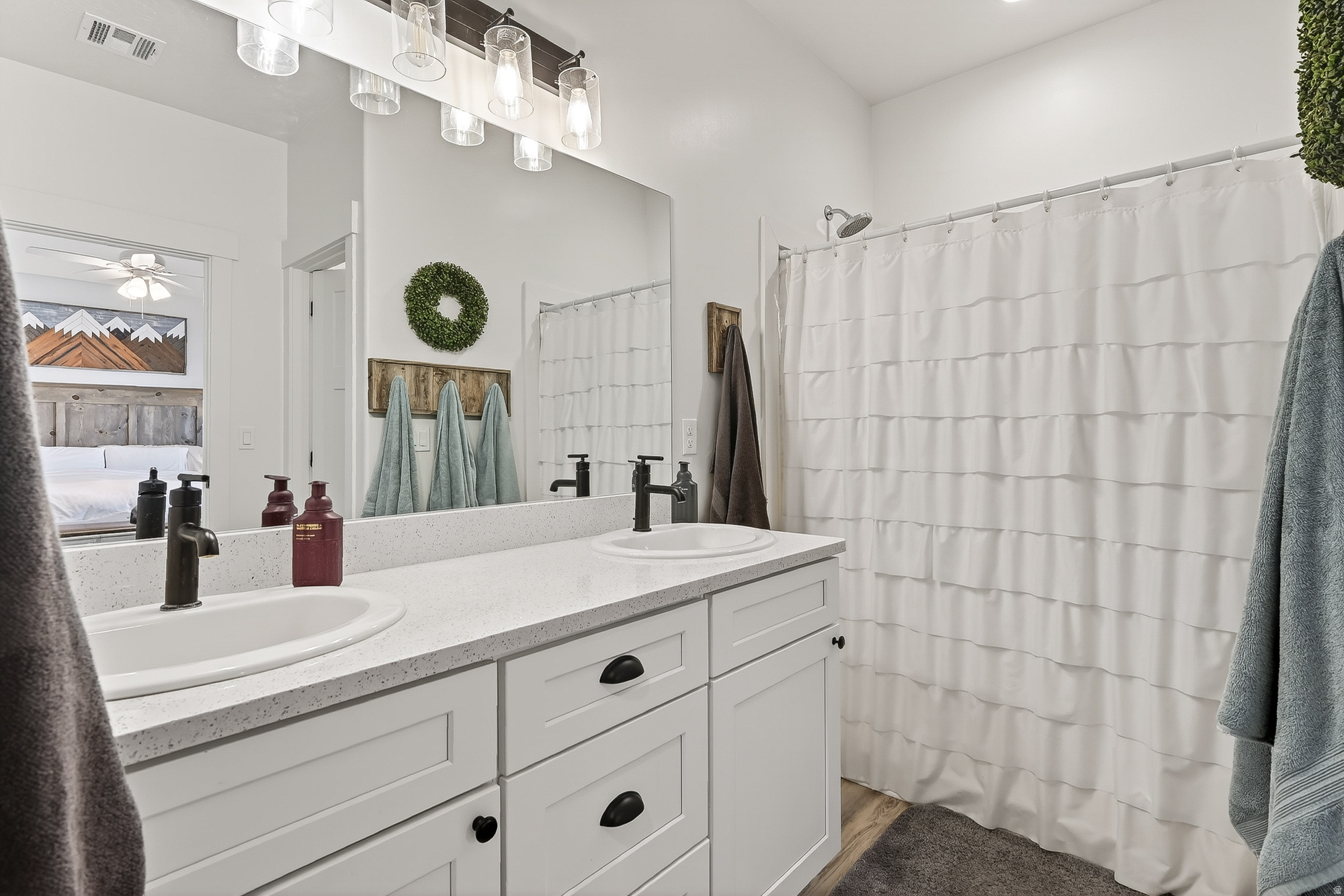 GARDEN PARK ESTATES - Residential