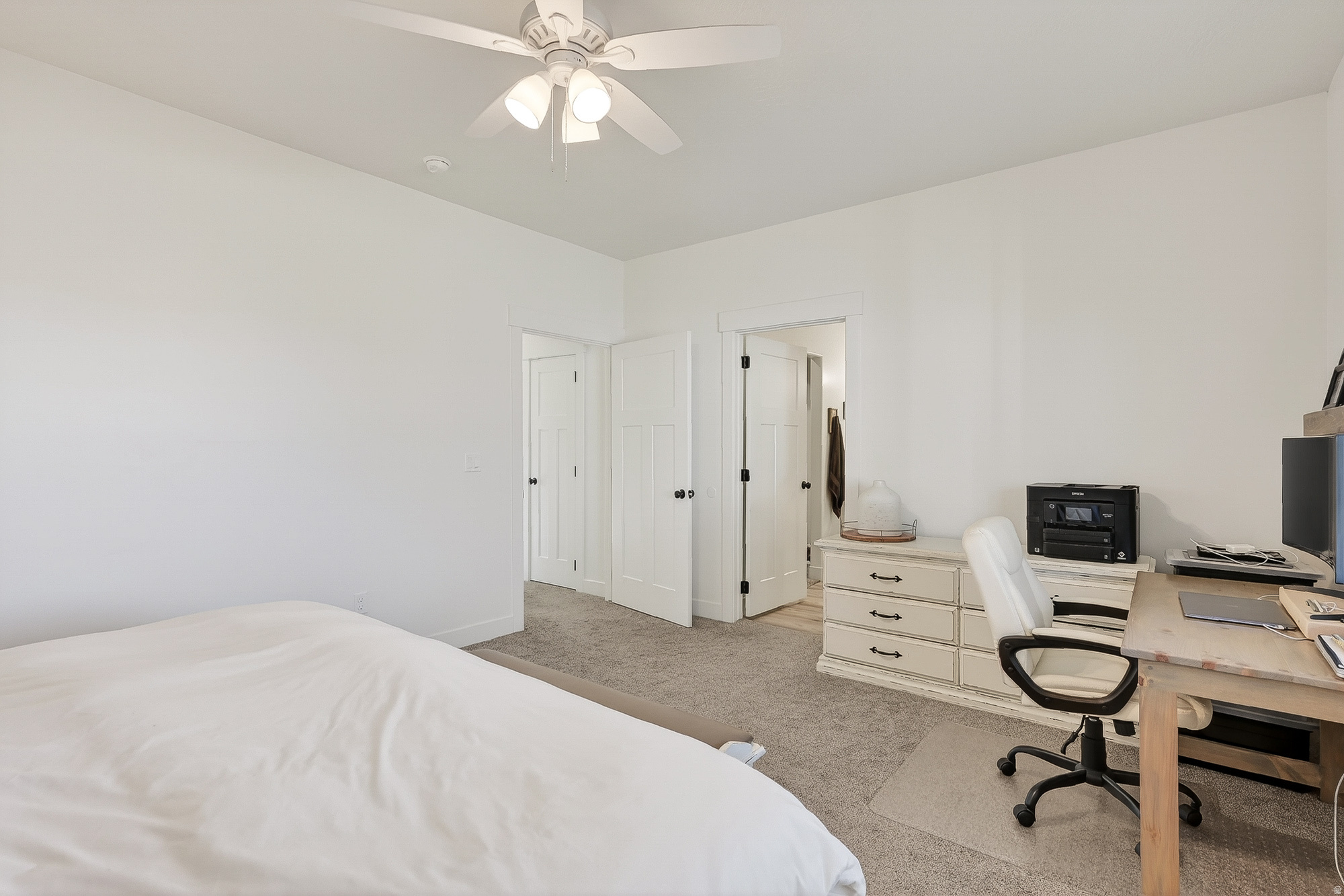 GARDEN PARK ESTATES - Residential