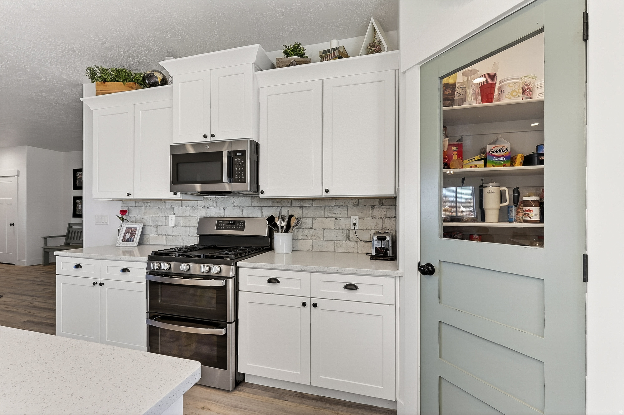 GARDEN PARK ESTATES - Residential