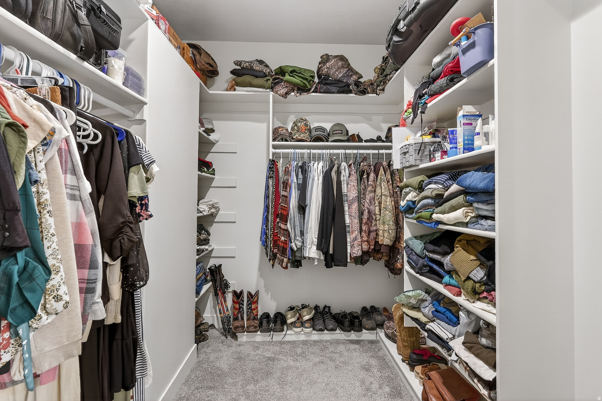 GARDEN PARK ESTATES - Residential