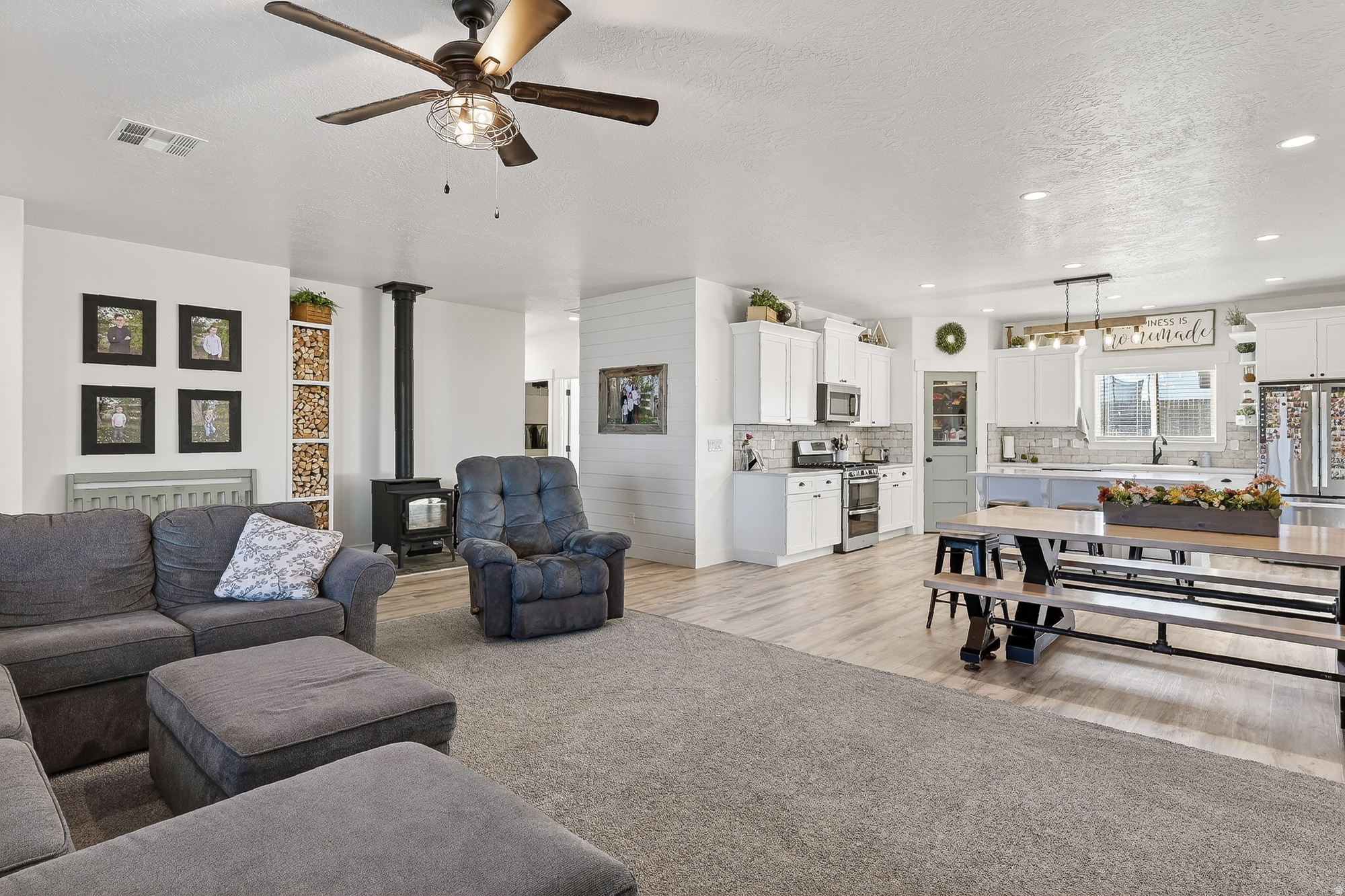 GARDEN PARK ESTATES - Residential