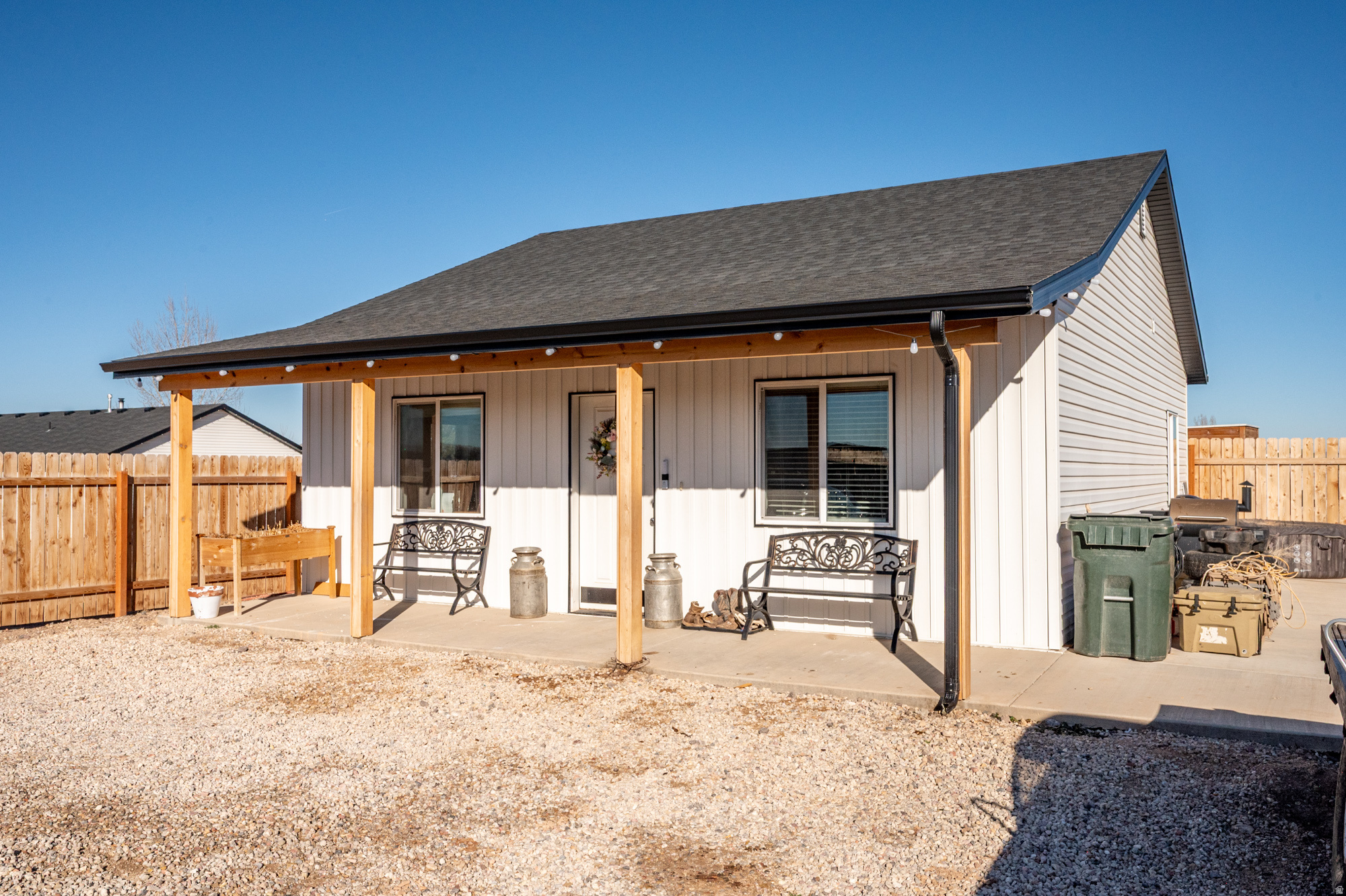 GARDEN PARK ESTATES - Residential