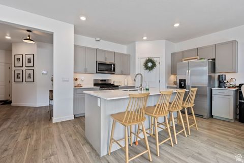 Tiny photo for 1323 S RAINTREE LN, Santaquin, UT 84655 (MLS # 2148862)