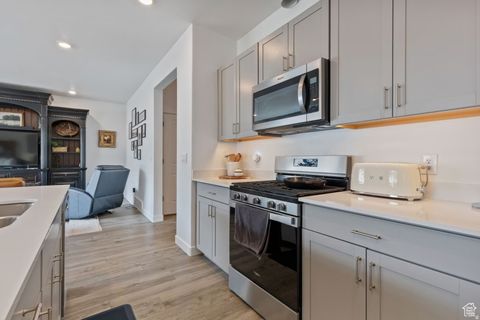 Tiny photo for 1323 S RAINTREE LN, Santaquin, UT 84655 (MLS # 2148862)