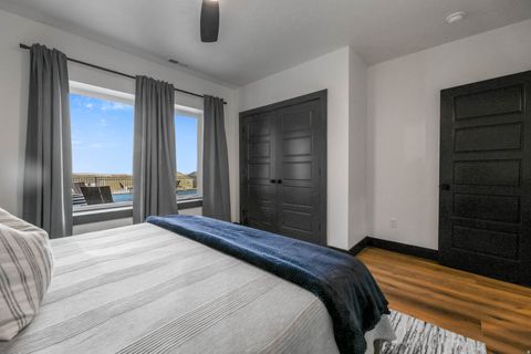 Tiny photo for 4862 W RIDGE ROCK CIR S, Herriman, UT 84096 (MLS # 2130864)