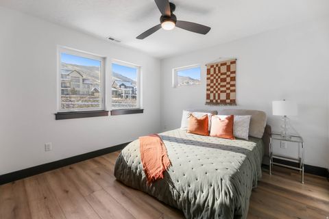 Tiny photo for 4862 W RIDGE ROCK CIR S, Herriman, UT 84096 (MLS # 2130864)