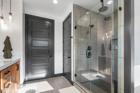 Tiny photo for 4862 W RIDGE ROCK CIR S, Herriman, UT 84096 (MLS # 2130864)