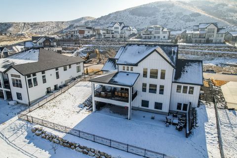 Tiny photo for 4862 W RIDGE ROCK CIR S, Herriman, UT 84096 (MLS # 2130864)