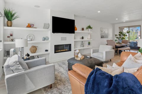 Tiny photo for 467 W 2200 N, Layton, UT 84041 (MLS # 2179560)