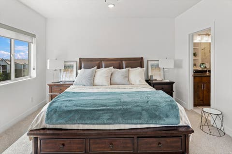 Tiny photo for 467 W 2200 N, Layton, UT 84041 (MLS # 2179560)