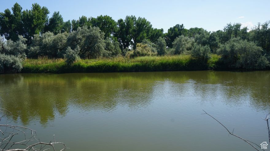 Build Your Legacy Here This rare 10-acre parcel offers direct river frontage, panoramic views, and is fully prepped for construction. Power is stubbed, the road is in, and the serenity is unmatched.  Call now to walk the property and envision your future!
