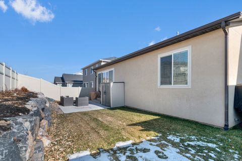 Tiny photo for 3251 S HAWK DR #10229, Saratoga Springs, UT 84045 (MLS # 2151695)