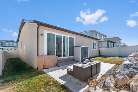 Tiny photo for 3251 S HAWK DR #10229, Saratoga Springs, UT 84045 (MLS # 2151695)