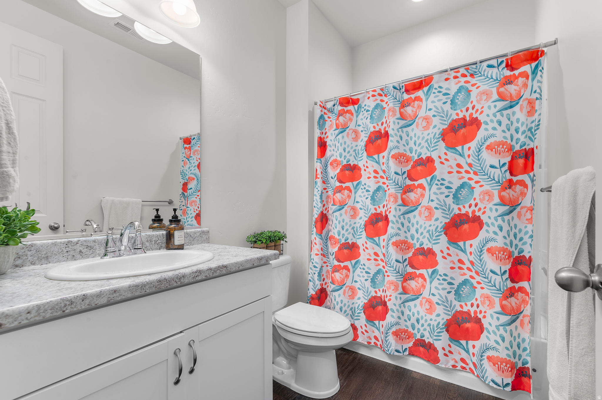 VILLAGE OF HAWKS - Residential