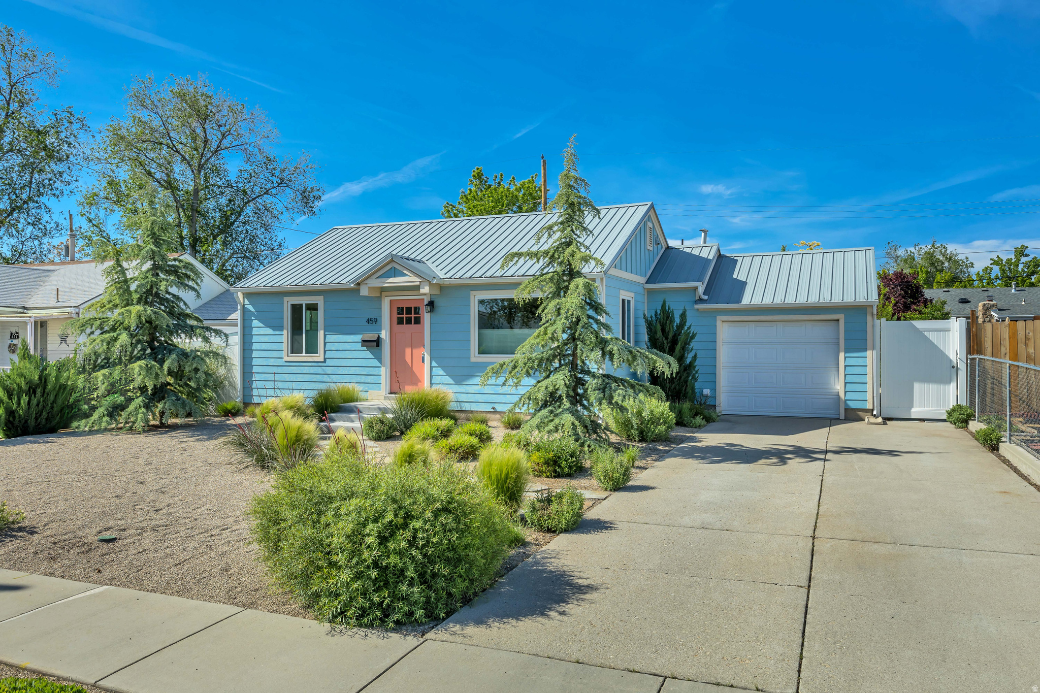 MADISON ACRES - Residential
