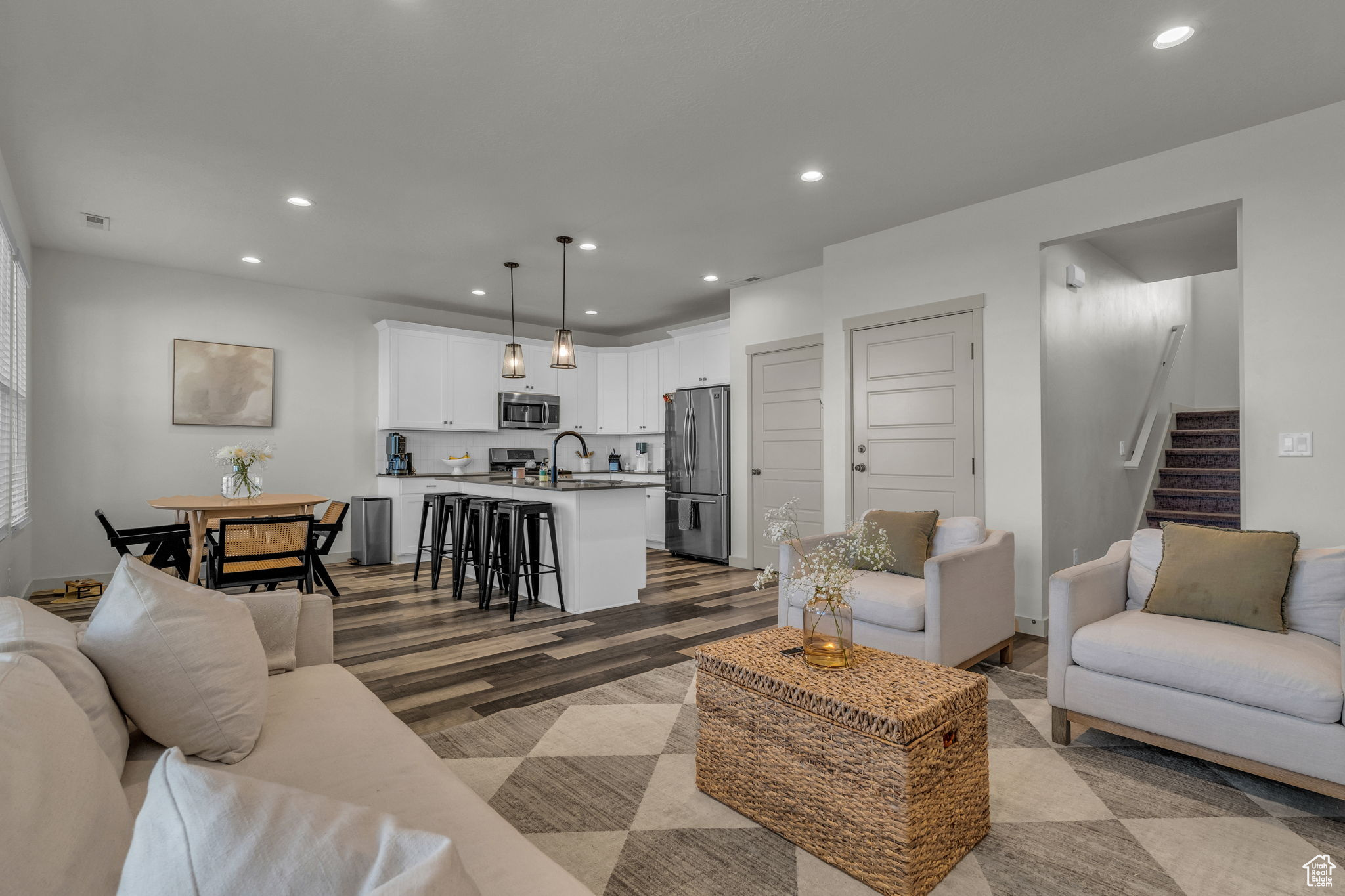 DAYBREAK HIGHLAND PARK - Residential