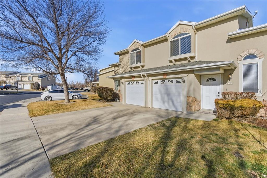 Photo of 6961 S FLORENTINE WAY W, West Jordan, UT 84084 (MLS # 2135762)