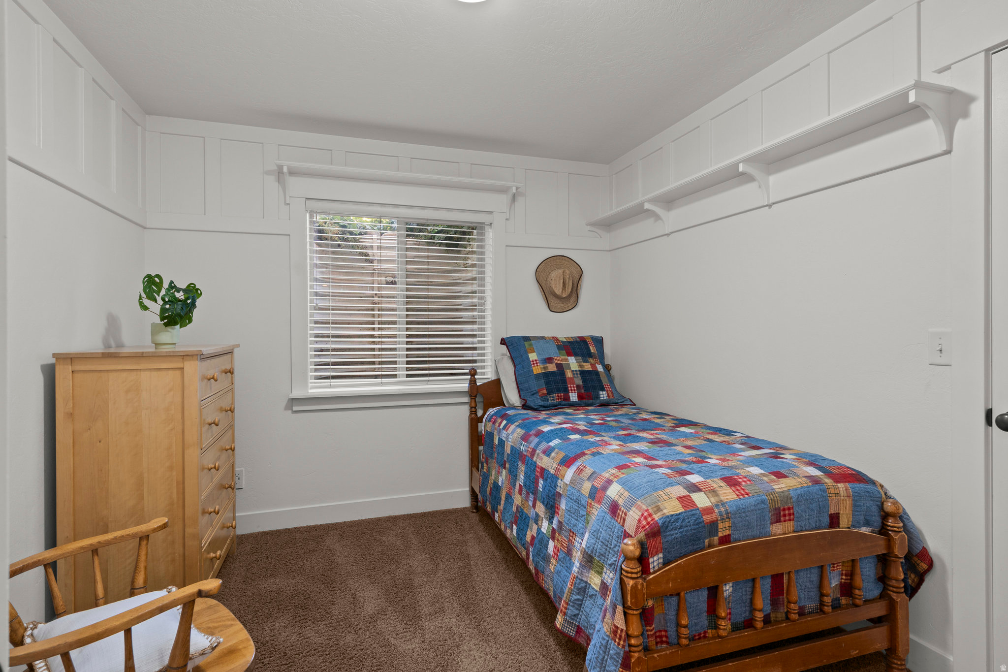 EAST HILLS - Residential