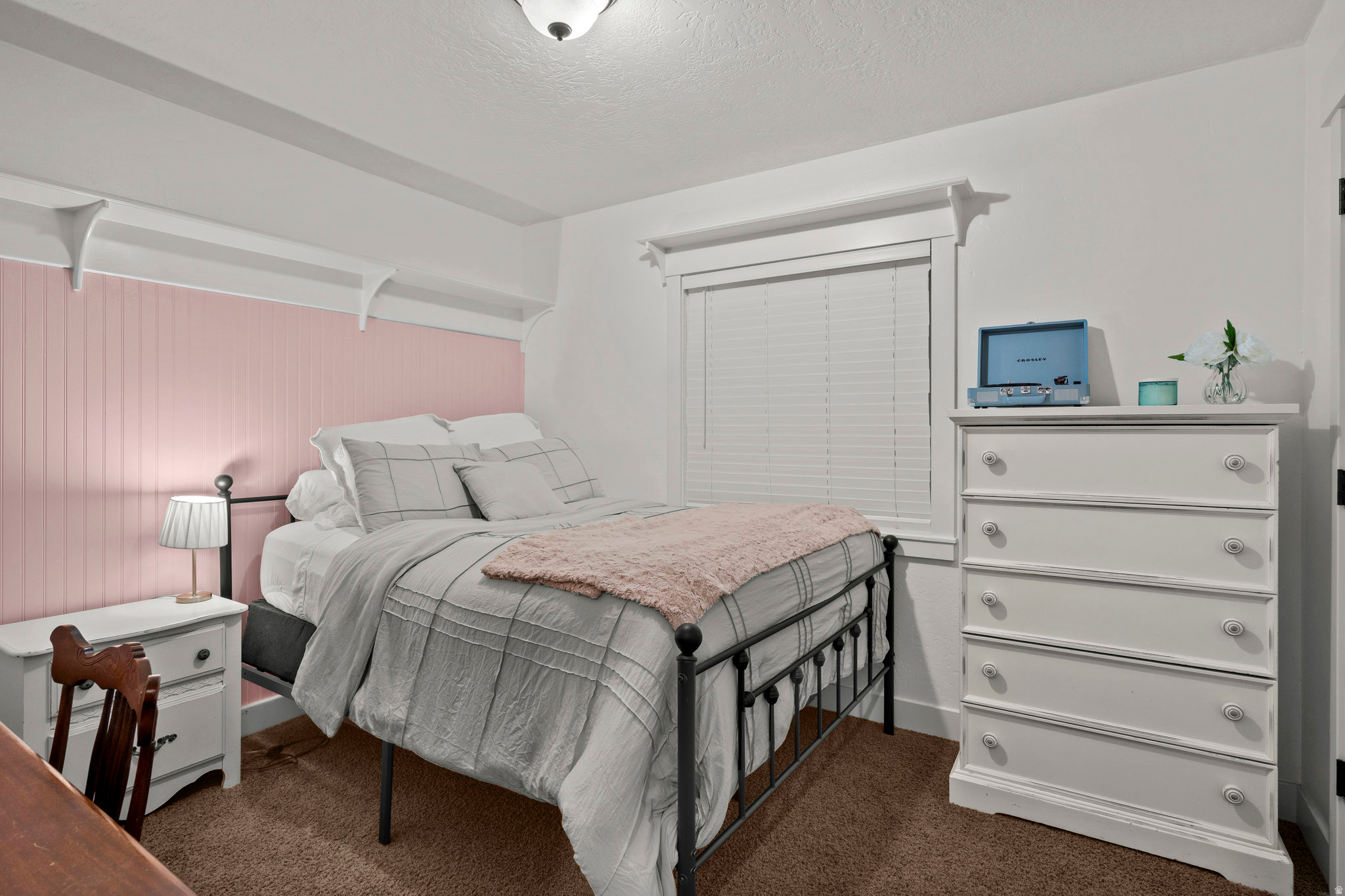 EAST HILLS - Residential