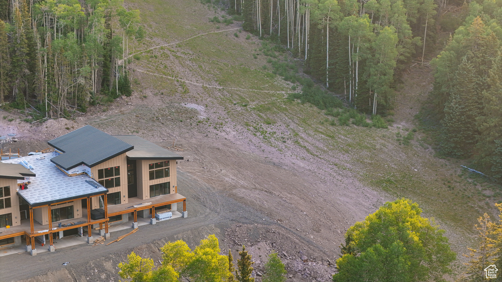 SKYLINE TERRACE - Residential