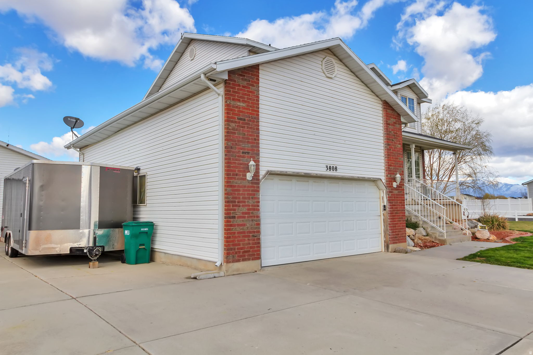 REGAL COUNTRY ESTATES - Residential