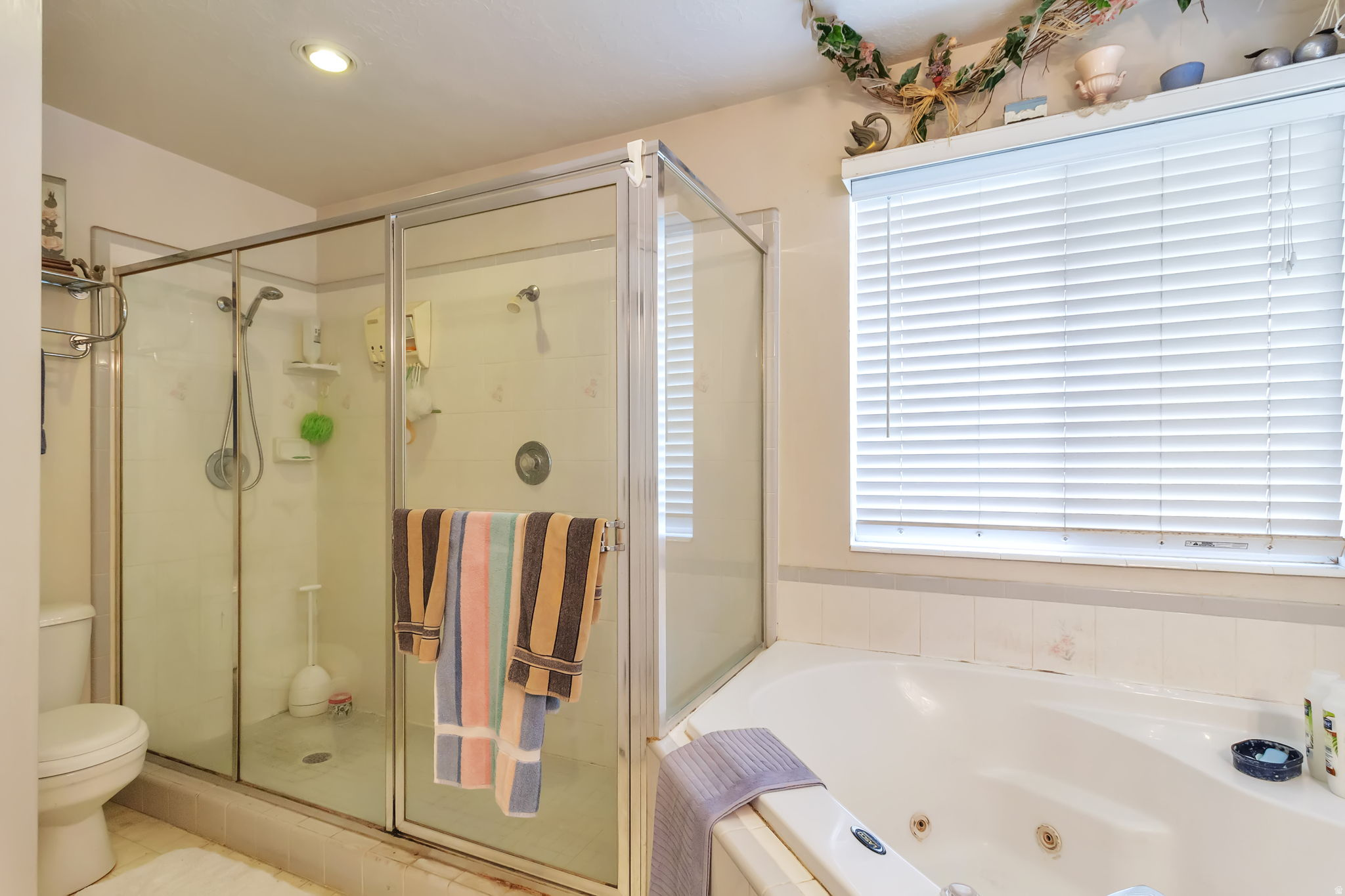 REGAL COUNTRY ESTATES - Residential