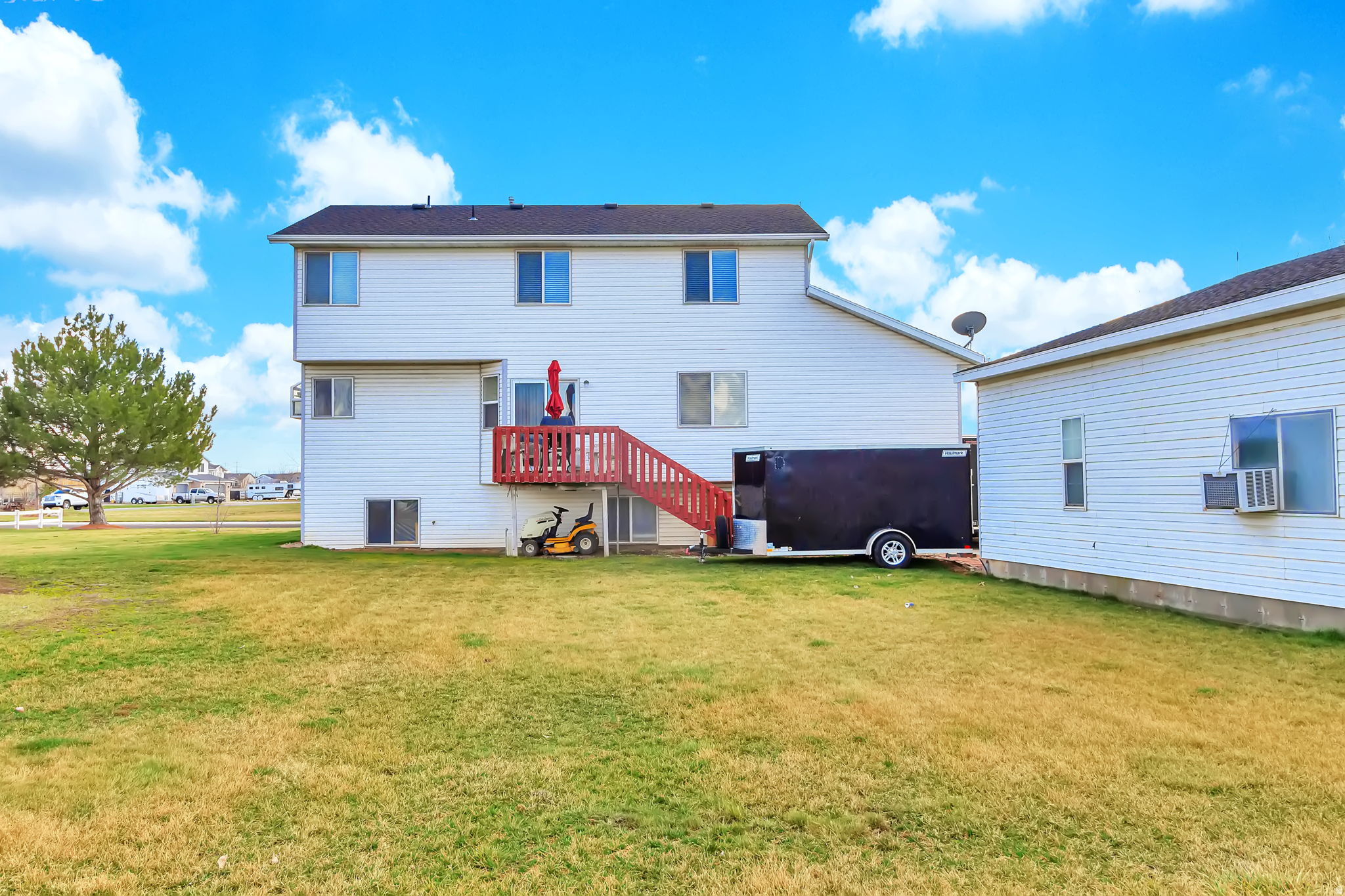 REGAL COUNTRY ESTATES - Residential